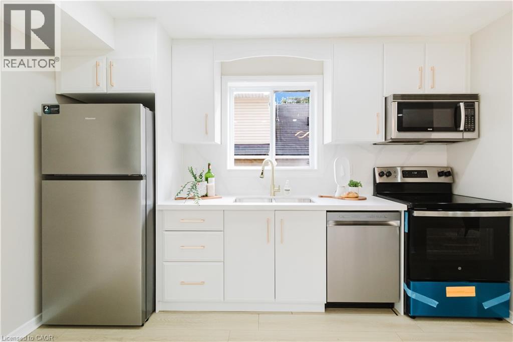 67 Kinzie Avenue Property Photo 14