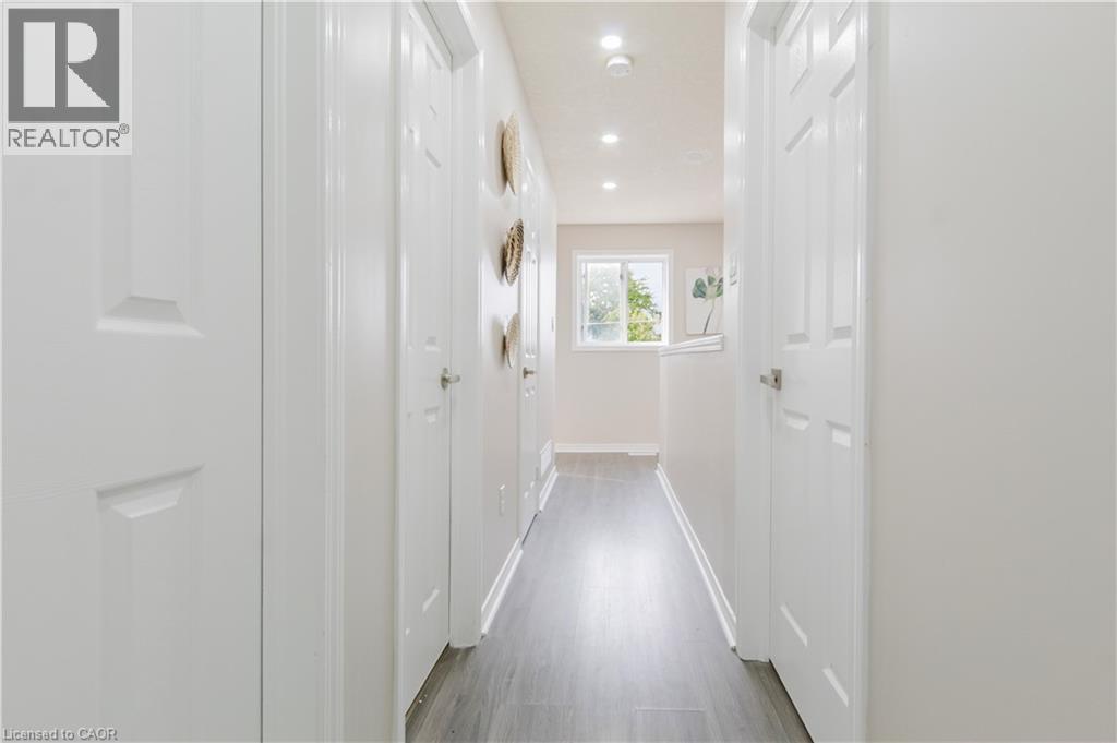 67 Kinzie Avenue Property Photo 31