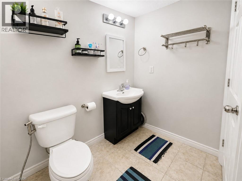 67 Kinzie Avenue Property Photo 38