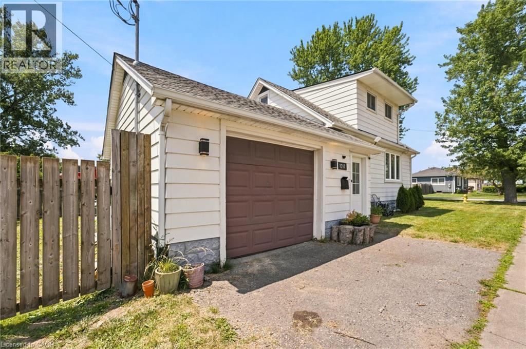 1217 Orchard Avenue Property Photo 4