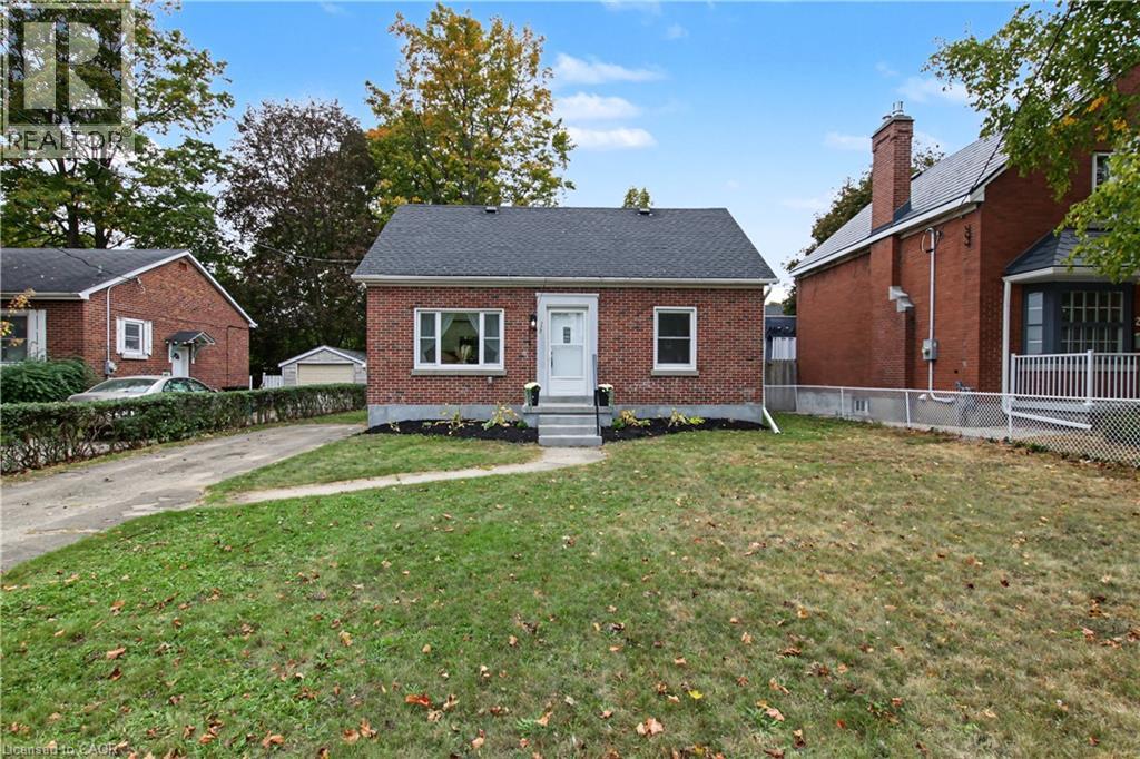 223 Margaret Avenue Property Photo 2