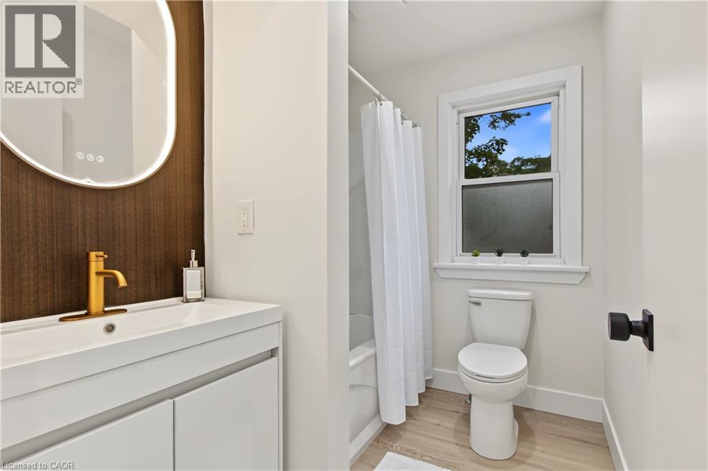 223 Margaret Avenue Property Photo 12