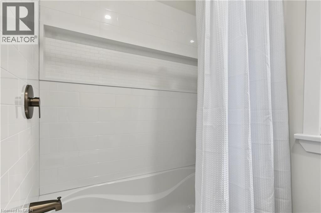 223 Margaret Avenue Property Photo 13
