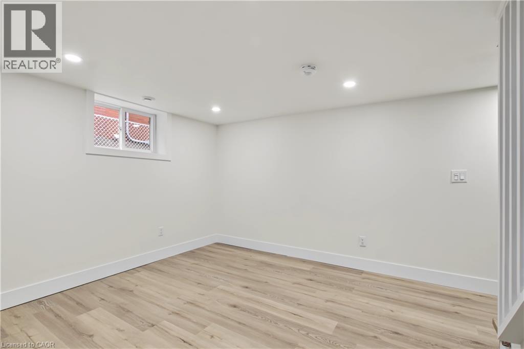 223 Margaret Avenue Property Photo 26