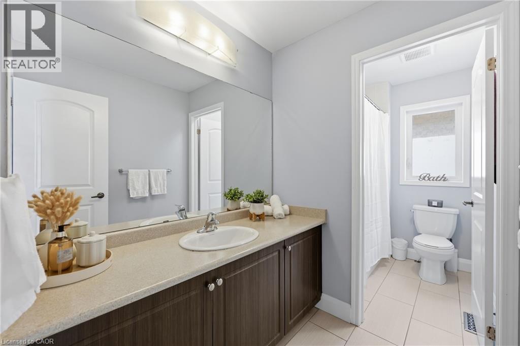 47 Larry Crescent Property Photo 32