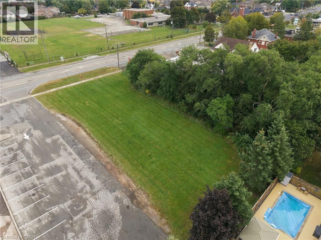 1242 Highway 8 Property Photo 2