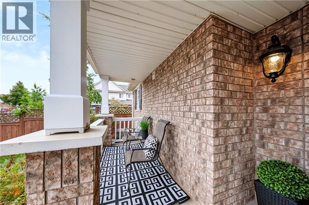 1630 Cartwright Crescent Property Photo 5