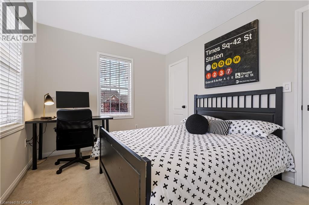 1630 Cartwright Crescent Property Photo 23