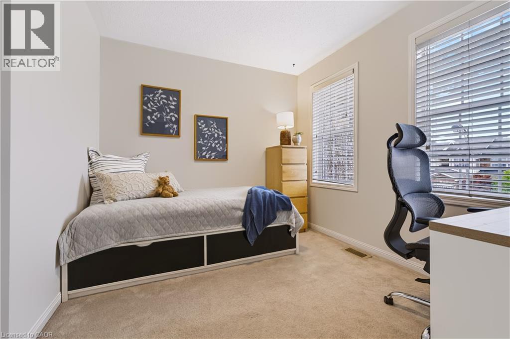1630 Cartwright Crescent Property Photo 25
