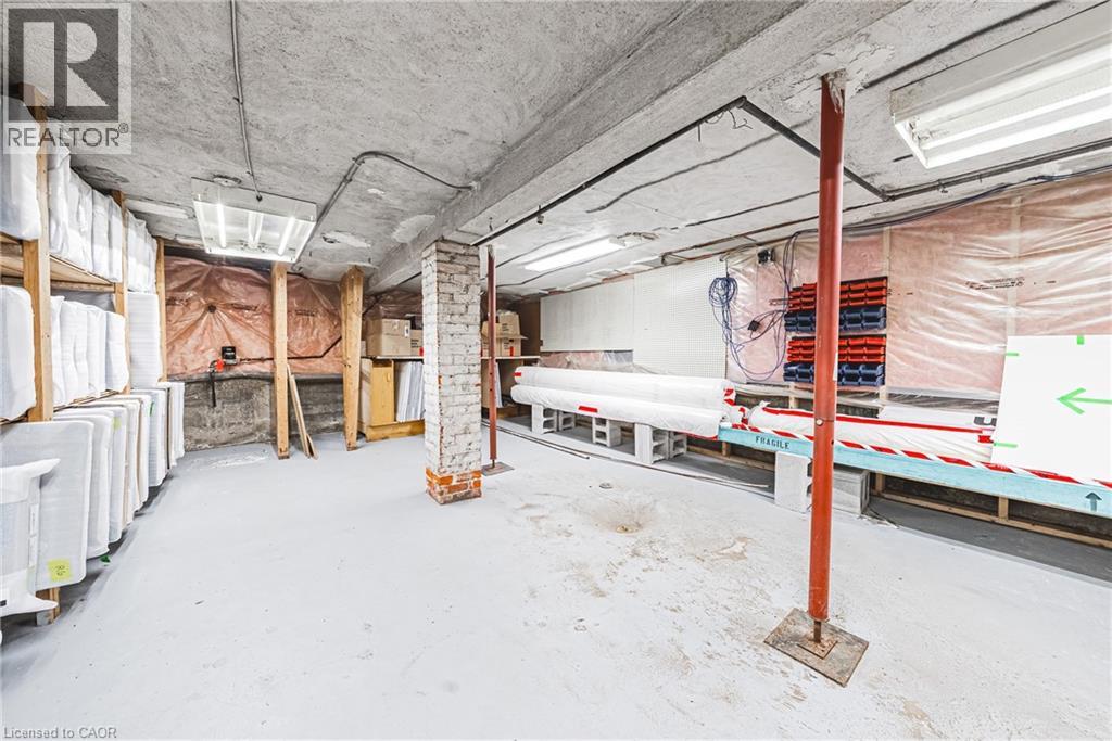 593 & 595 King Street E Property Photo 40