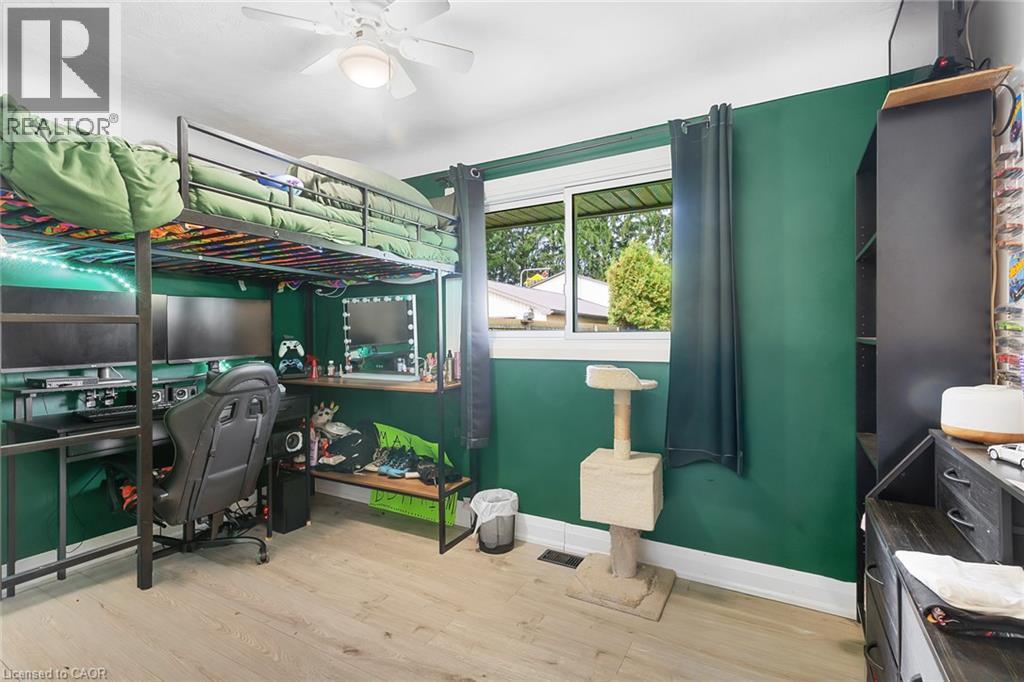 24 Alpha Street Property Photo 17