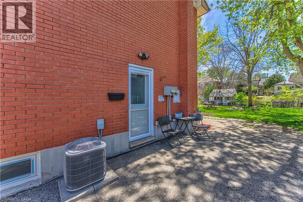37 Gottscheer Court Property Photo 5
