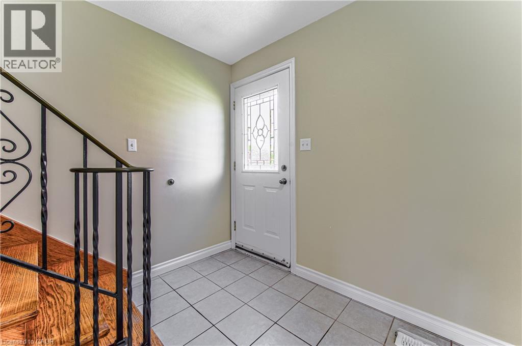 37 Gottscheer Court Property Photo 6