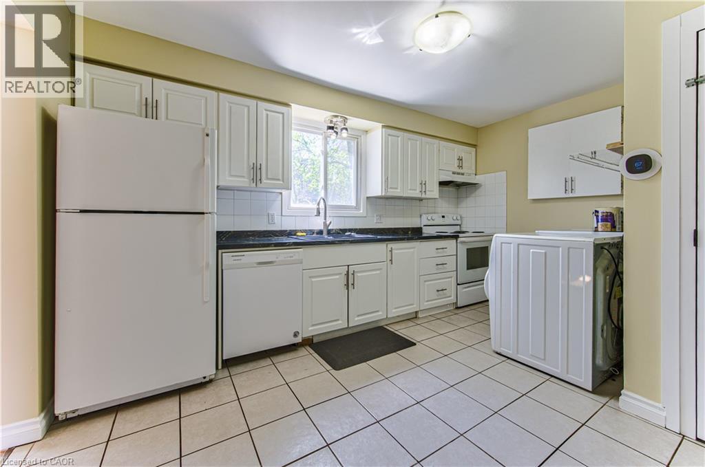 37 Gottscheer Court Property Photo 13
