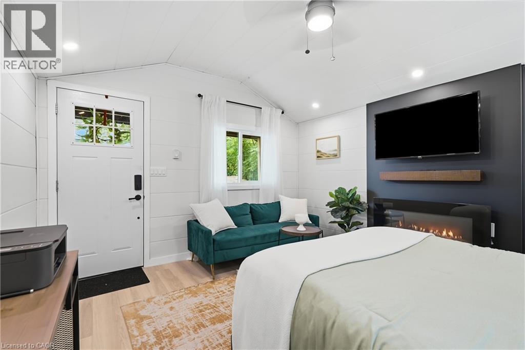 1368 Lorraine Road Property Photo 32