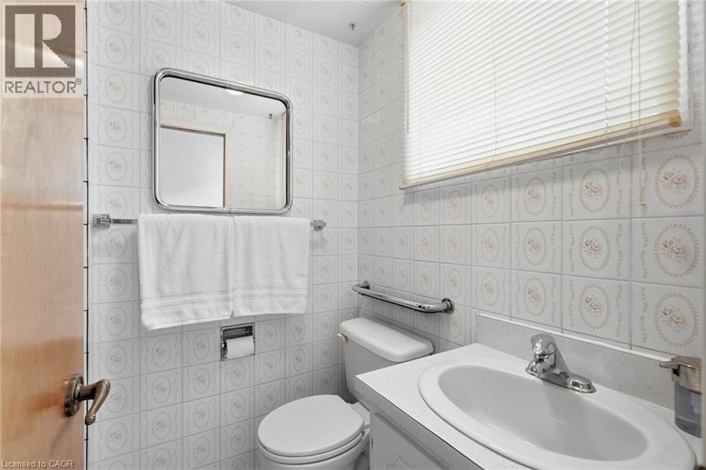 36 Algonquin Court Property Photo 23