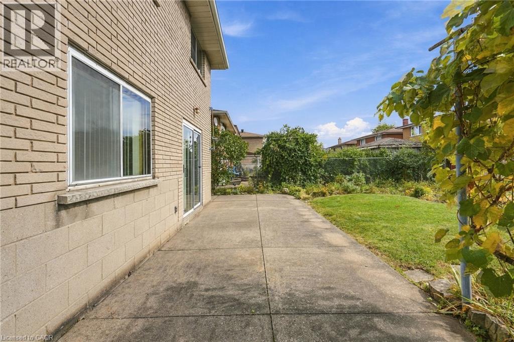 36 Algonquin Court Property Photo 40