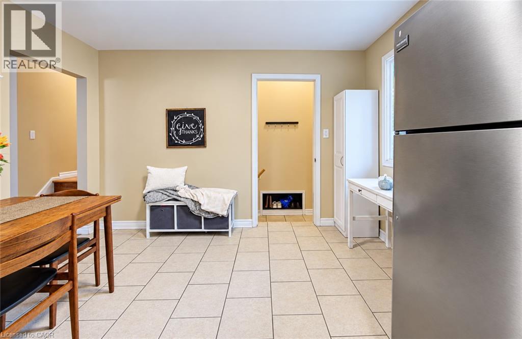 104 Weichel Street Property Photo 11