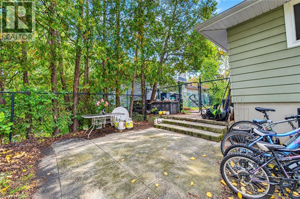 104 Weichel Street Property Photo 38