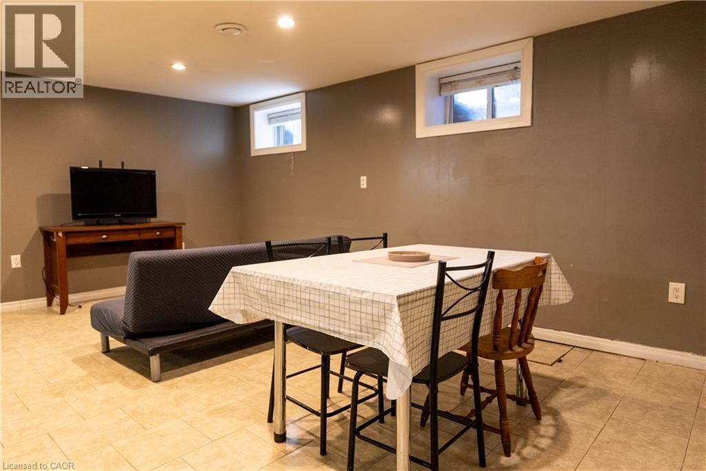 293 Charette Street Property Photo 28