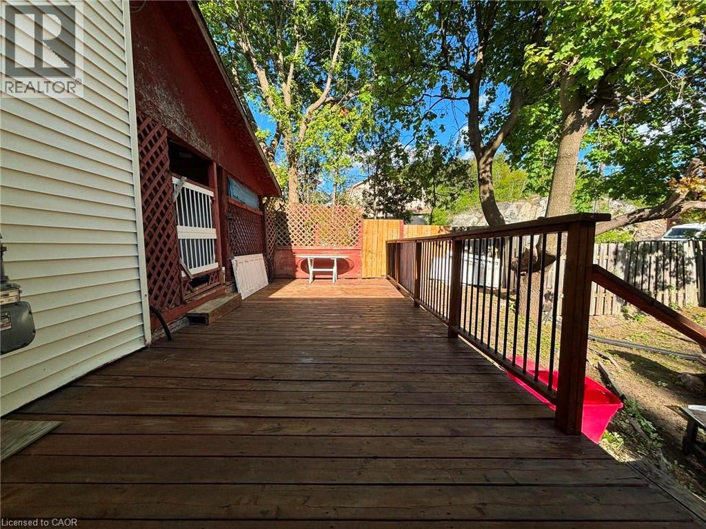 293 Charette Street Property Photo 45