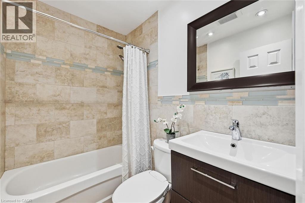 5474 Schueller Crescent Property Photo 25