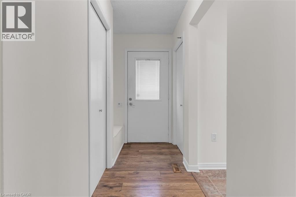 261 Limeridge Road W Property Photo 19