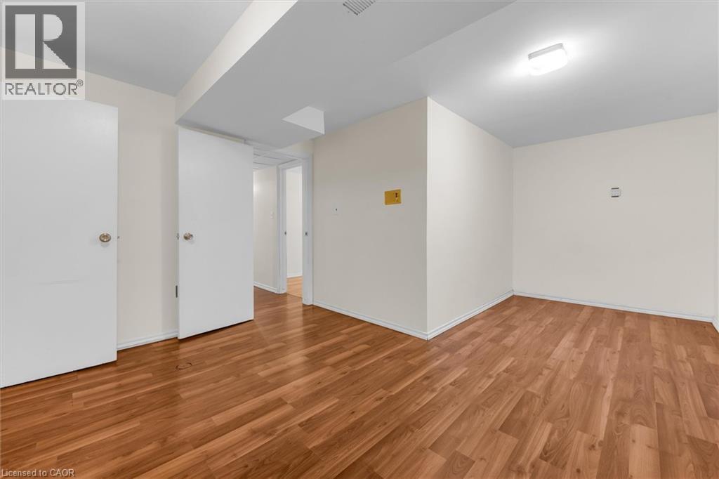 261 Limeridge Road W Property Photo 25