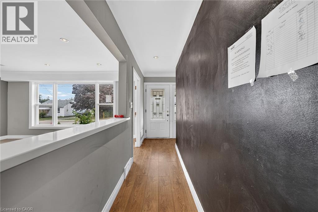 11 Selkirk Avenue Property Photo 5
