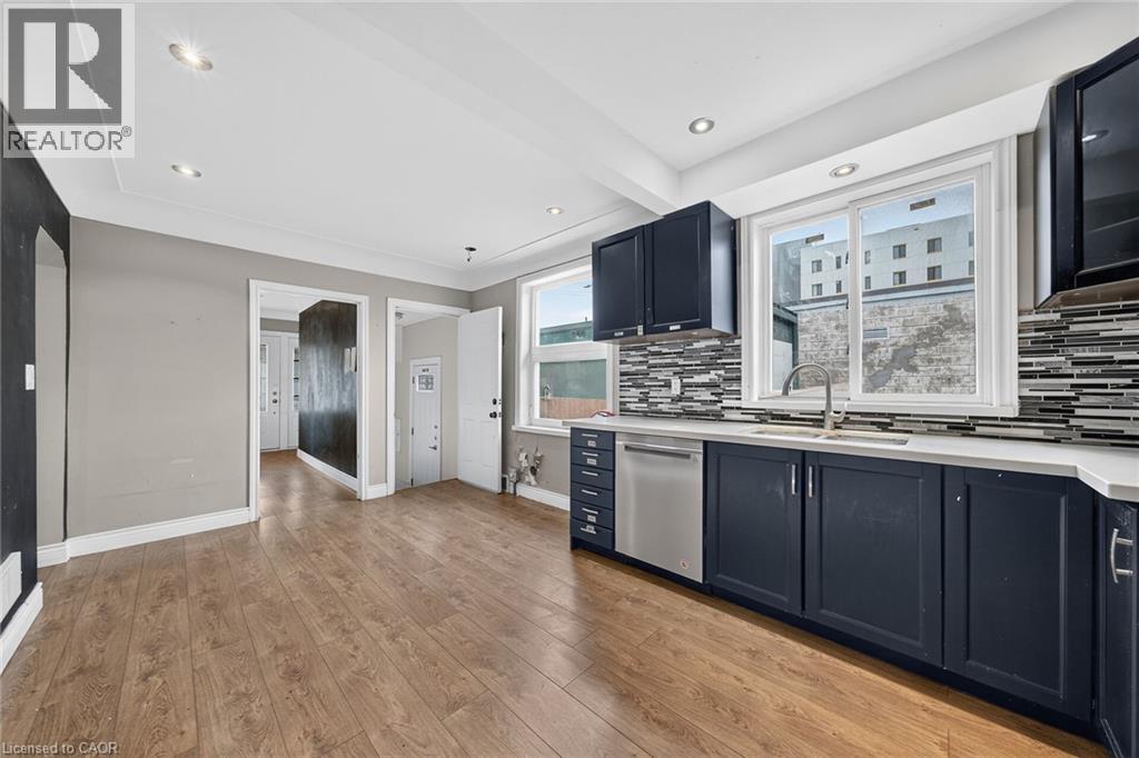 11 Selkirk Avenue Property Photo 12