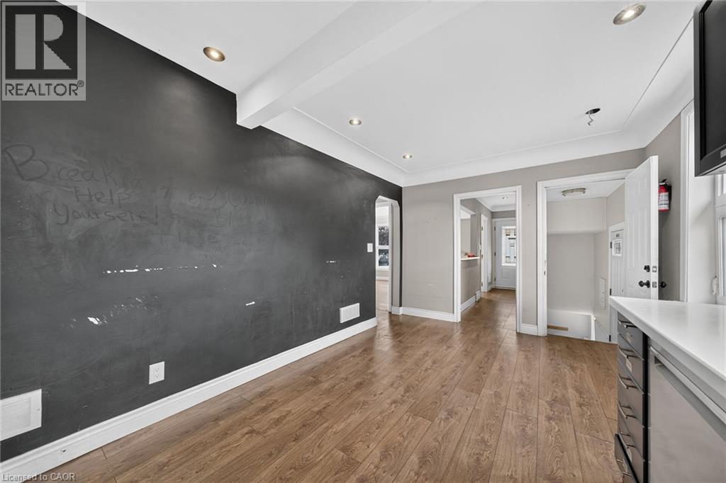 11 Selkirk Avenue Property Photo 13