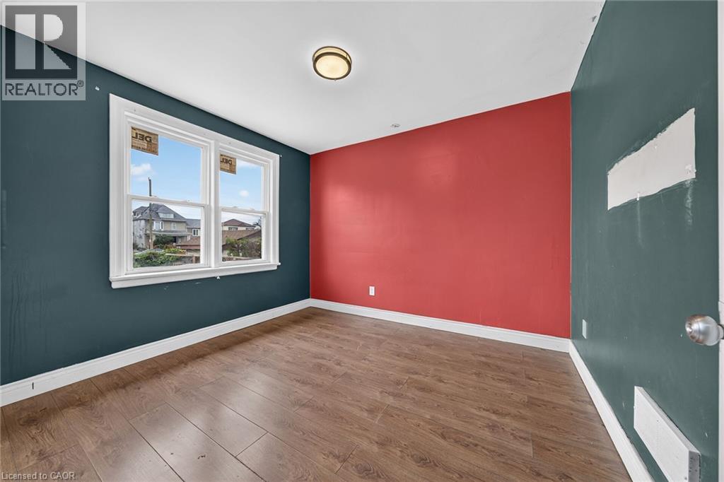11 Selkirk Avenue Property Photo 19