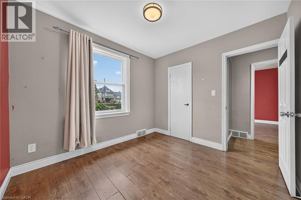 11 Selkirk Avenue Property Photo 22
