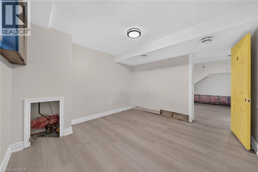 11 Selkirk Avenue Property Photo 31