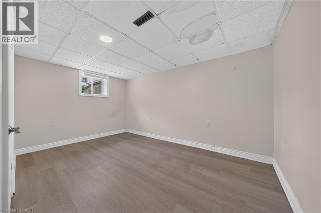 11 Selkirk Avenue Property Photo 36