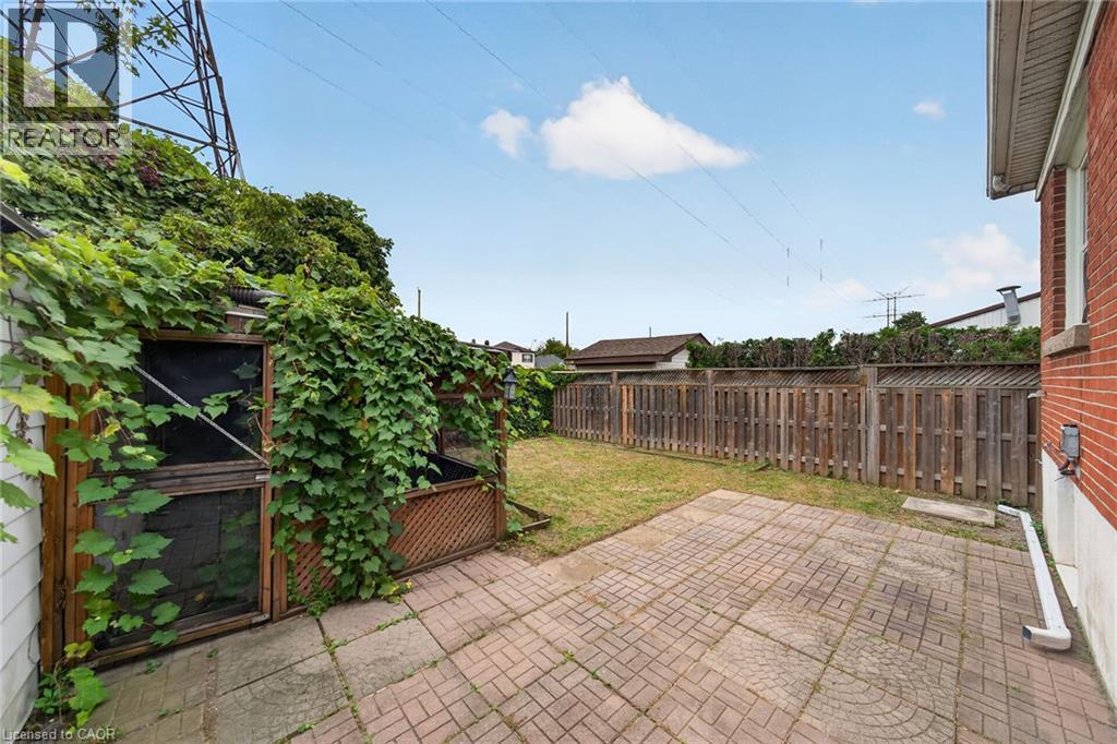 11 Selkirk Avenue Property Photo 41