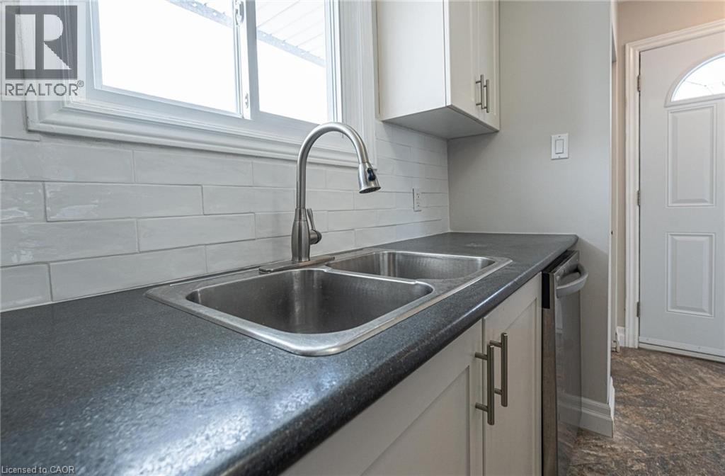 60 Burfield Avenue Unit# 1 Property Photo 10