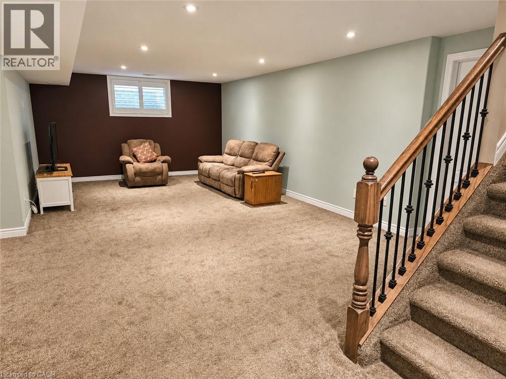 98 Allandale Crescent Property Photo 27