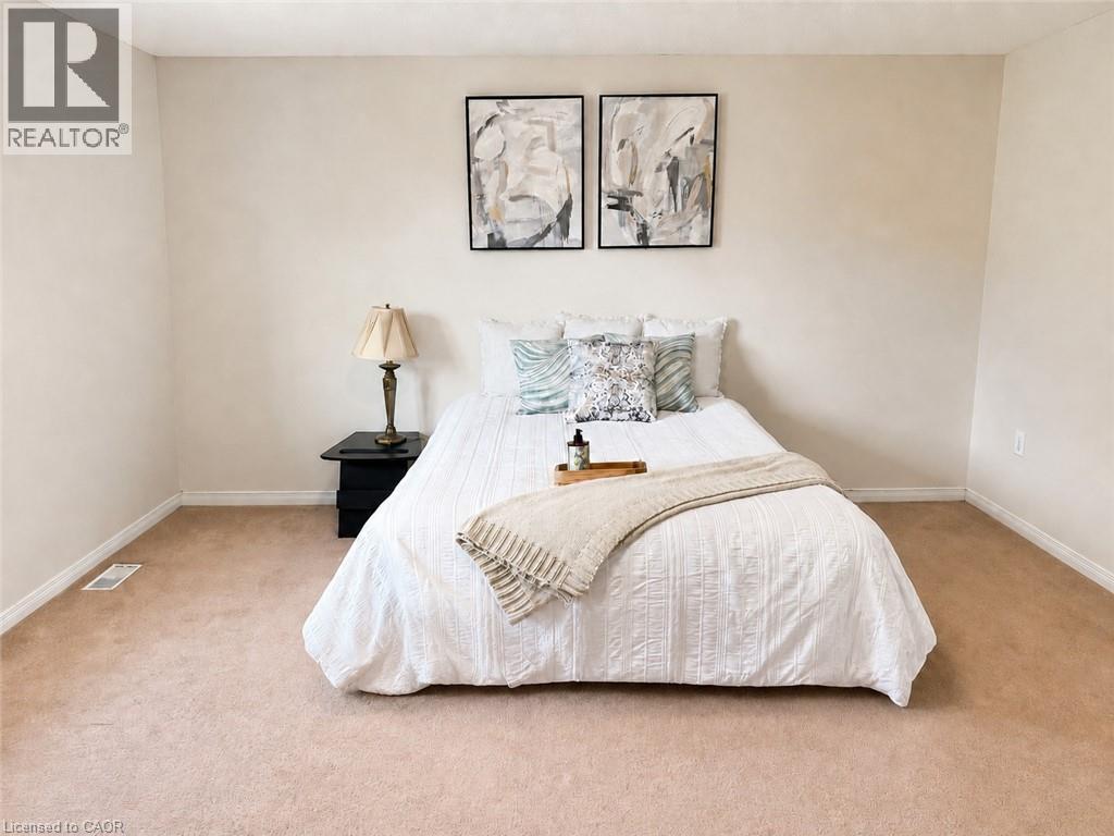 974 Creekside Drive Property Photo 14