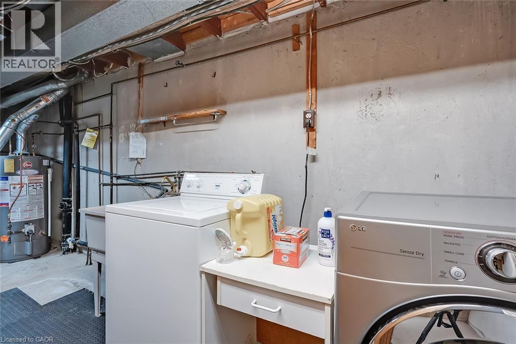 473 Woodview Road Unit# 2 Property Photo 27