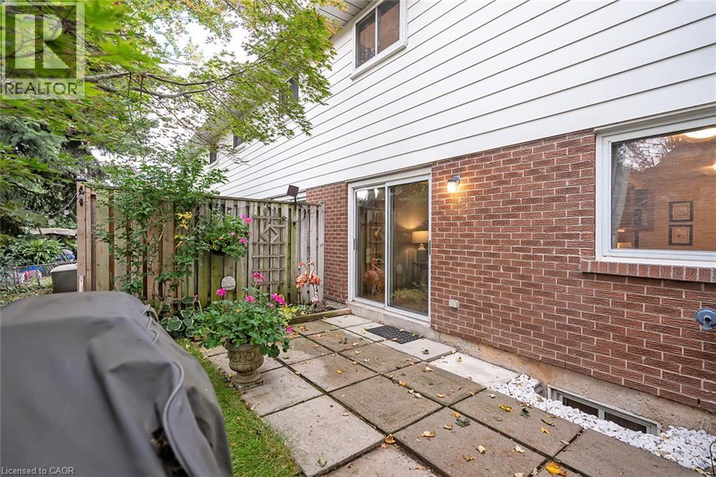 473 Woodview Road Unit# 2 Property Photo 30