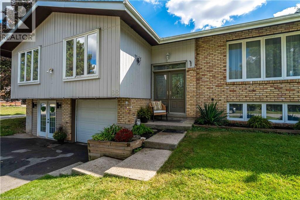68 Aberdeen Street Property Photo 4