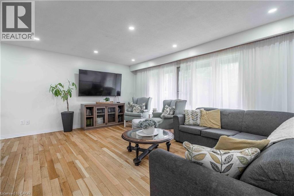 68 Aberdeen Street Property Photo 9