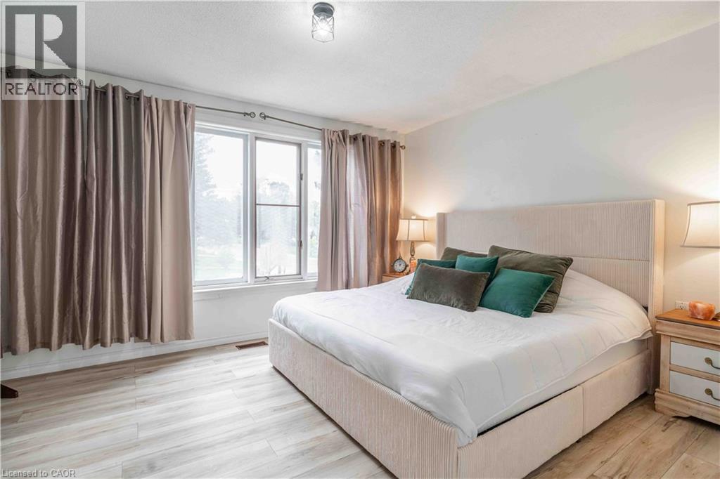 68 Aberdeen Street Property Photo 28
