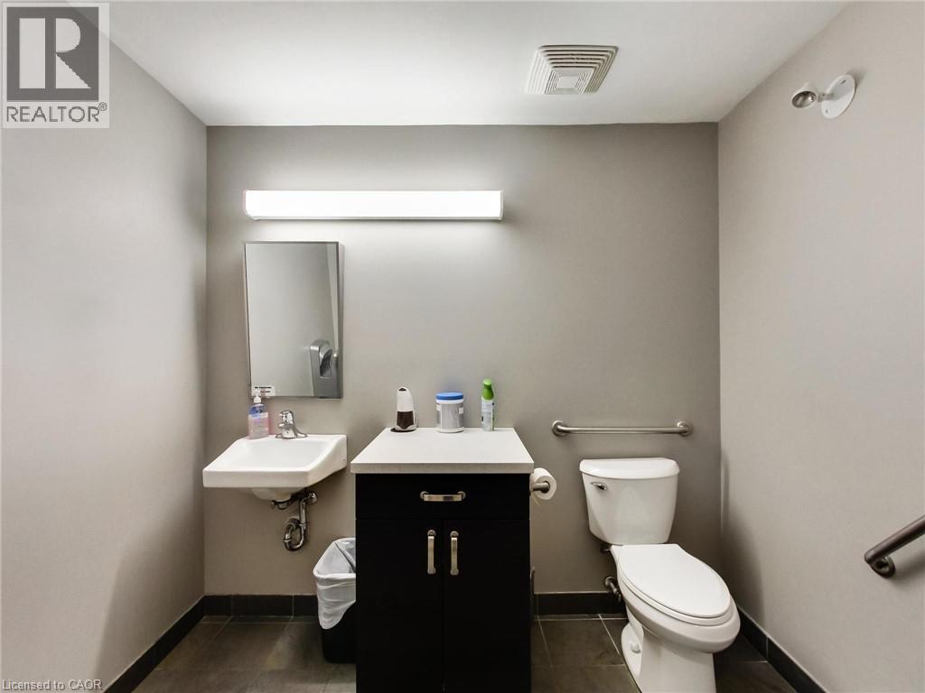1100 South Service Road Unit# 114 Property Photo 13