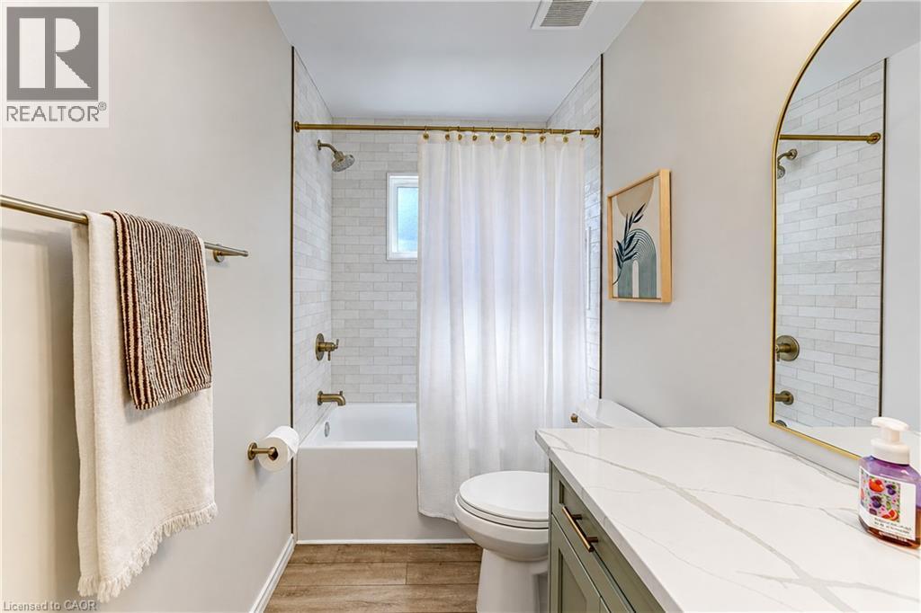 23 Jacob Street W Property Photo 22