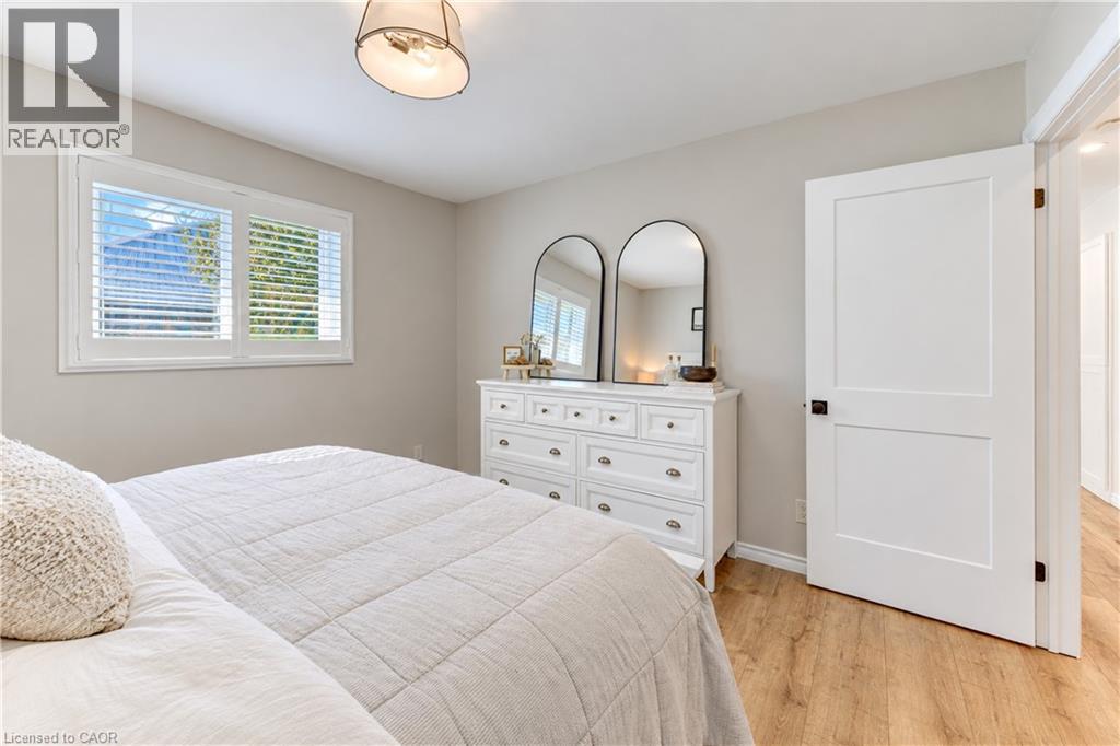 23 Jacob Street W Property Photo 28