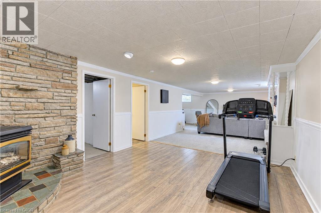 23 Jacob Street W Property Photo 32