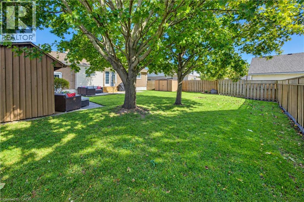 23 Jacob Street W Property Photo 41