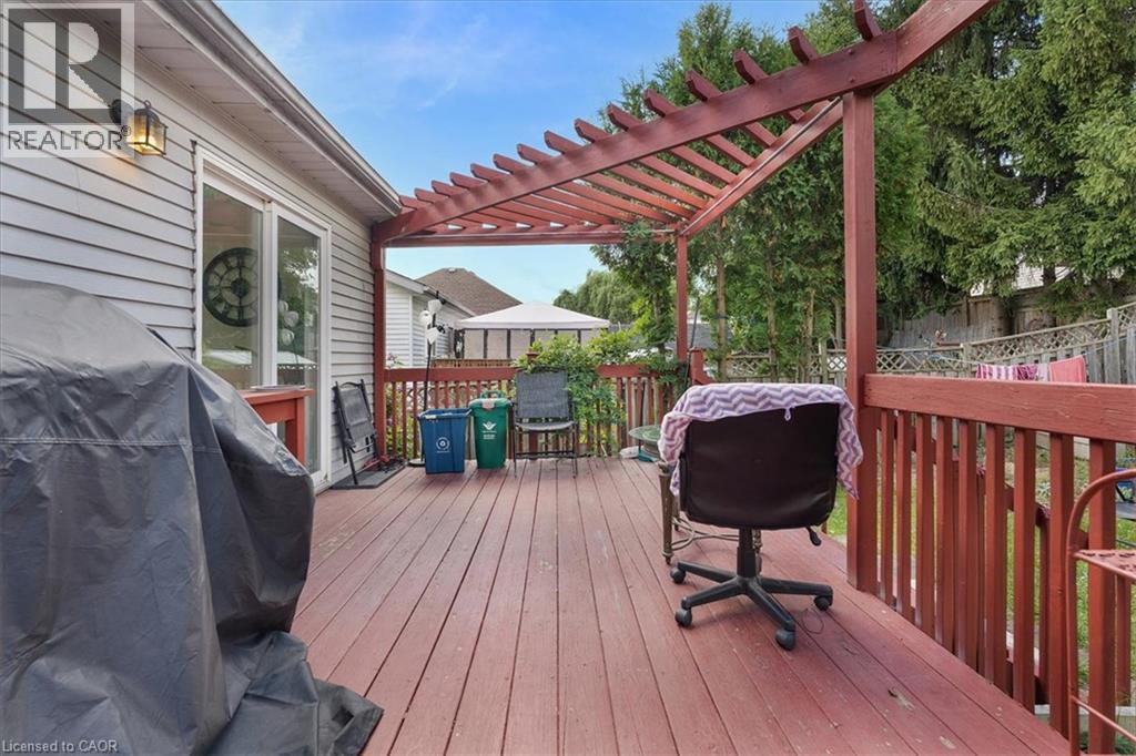 150 Bankside Drive Property Photo 35